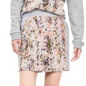 Banana Republic popcorn pencil skirt - size 8 - VGUC